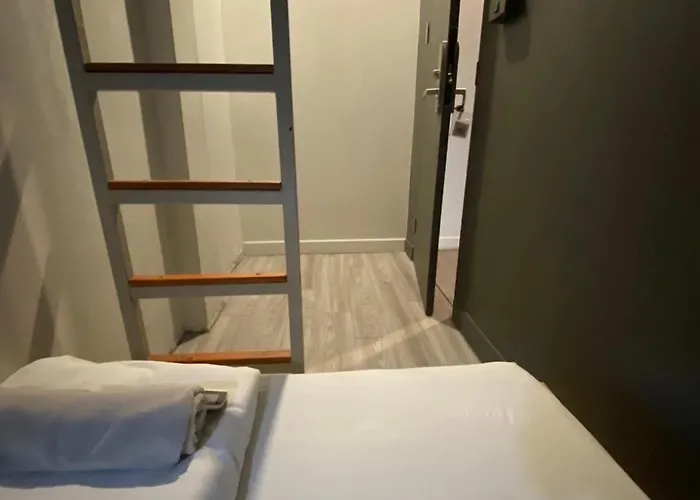 ホステル エカネック